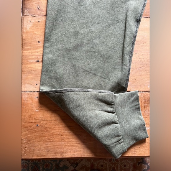 Beyond Yoga | Spacedye Commuter Midi Jogger - Picture 11 of 13